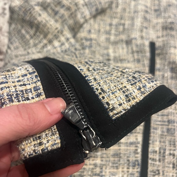 NWOT women’s size L Anne Klein tween blazer with zippers - Picture 3 of 7